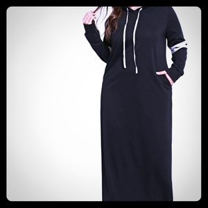 Sweater dress with hood